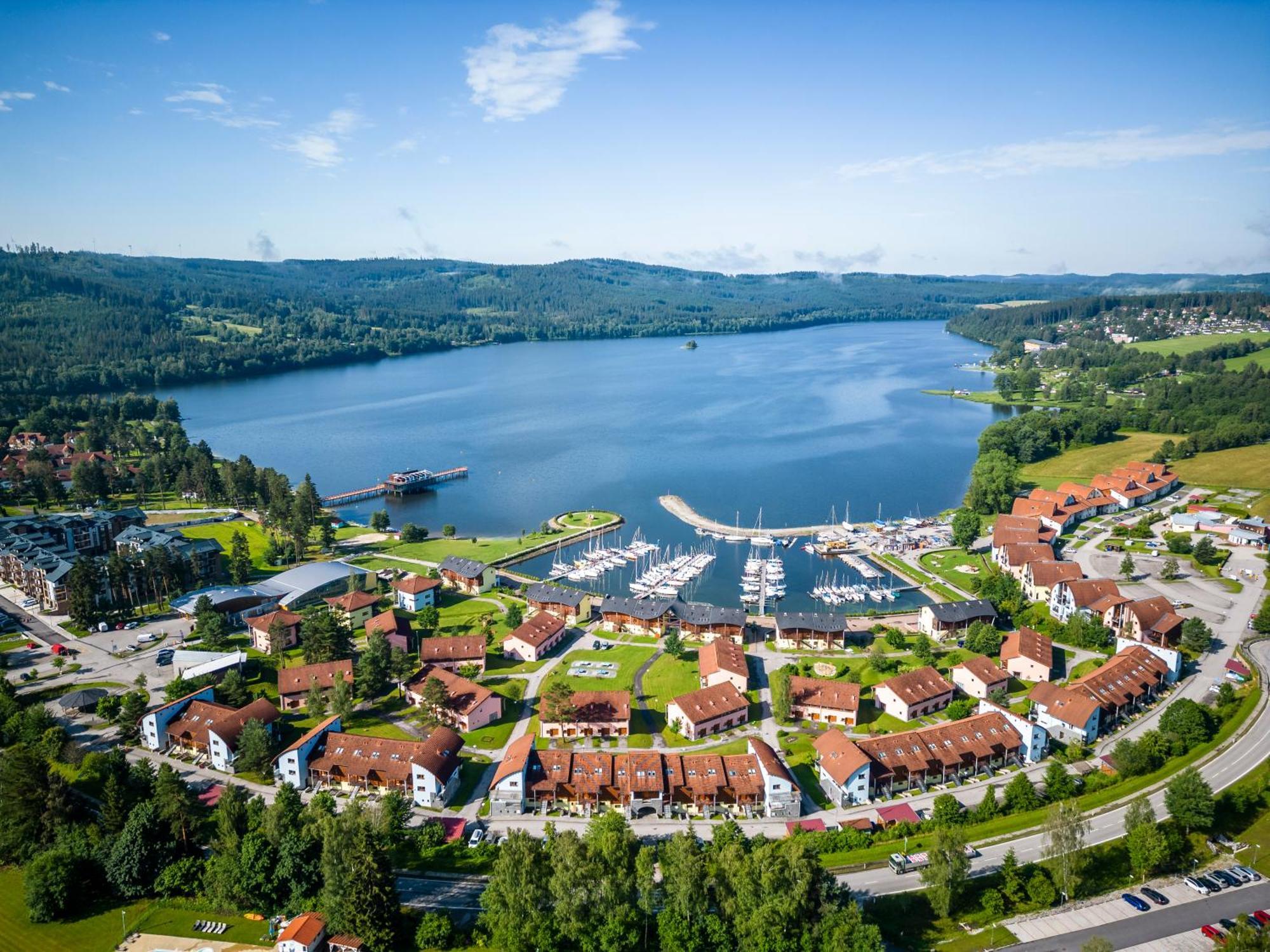 Apartamento Landal Marina Lipno Lipno nad Vltavou Exterior foto